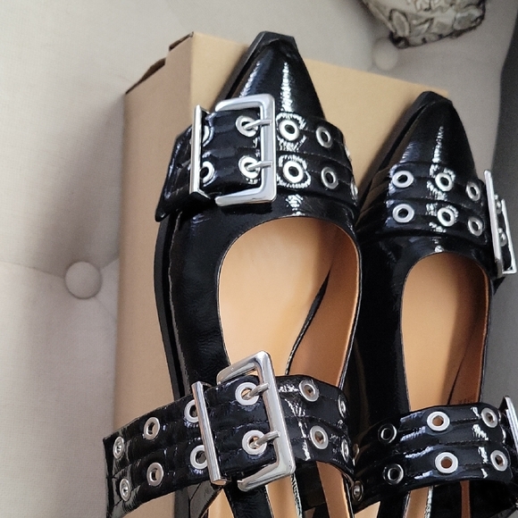 Steve Madden Graya Black Flats with Silver Buckles and Grommet Detail - Picture 6 of 11